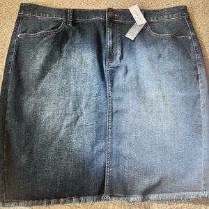 Lane Bryant Denim midi skirt❤️